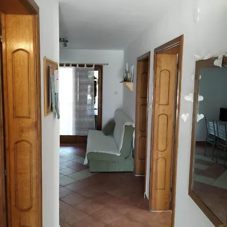 Apartments Di Gallo Jezera Exterior photo