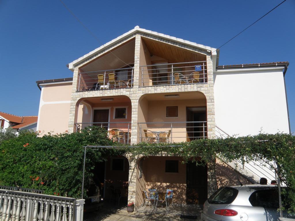 Di Gallo